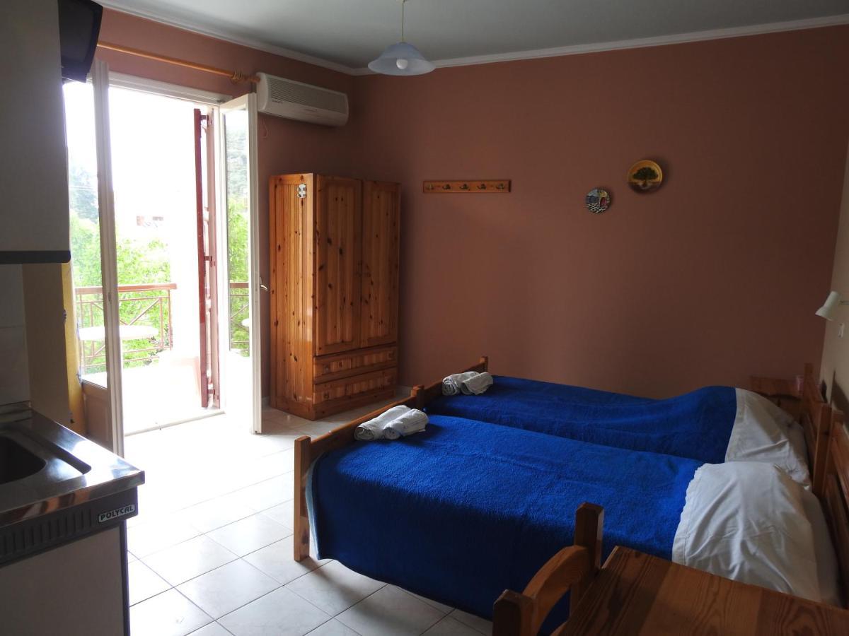 Chiosroomsmaria * Kalamoti